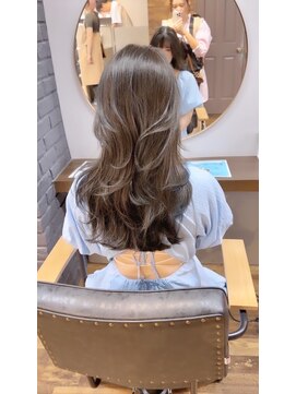 アンベリール 大名(Embellir) レイヤー / @