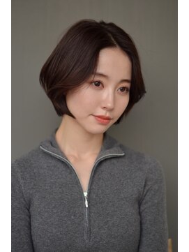 シーン(SCENE) [天神今泉/黒髪カタログ/クラゲヘアー/オリーブグレー]