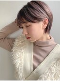グレージュ×ひし形耳掛けショート