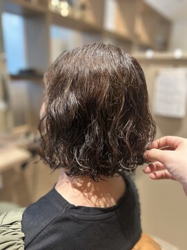 クーレ ビオトープ(+ CURE biotope) ふんわり大人ボブ♪朝のスタイリングも簡単なパーマスタイル