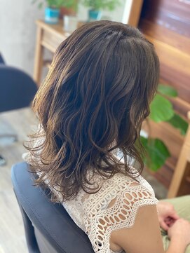 ジーニアル(genial) オリーブグレージュ×グラデーション