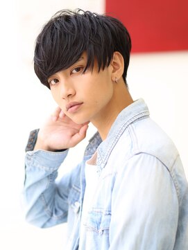 リップス 吉祥寺店 (LIPPS) 黒髪サイドパートマッシュ