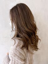 アイティーバイアルバム 藤沢店(IT by ALBUM)&nbsp;グレージュハイライト_くびれアースカラー_ba370361