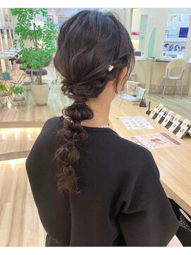 ヴィサージュアクト(VISAGE a.c.t) 編み下ろしアレンジ