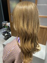 エイトデイズ 三宮駅前店(EIGHT days)&nbsp;ベージュカラー