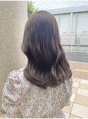 寒色よりのブラウン
