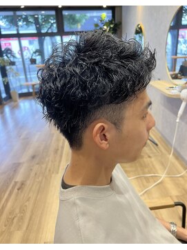 ボーンブライト(born bright) スパイラルパーマ