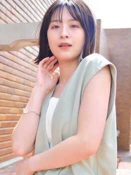 シック 浦和(CHIC)の写真/【浦和駅徒歩5分】大人女性の<お洒落>に洗練された綺麗をプラスしたご提案。透明感&潤い溢れる美髪が続く◎