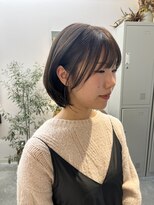 ルックアット(Look at)&nbsp;【Lookat】20代30代40代 ボブ オリーブベージュ