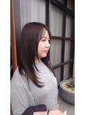 ナチュラルなレイヤースタイル