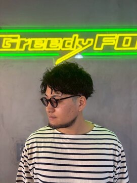 グリーディーフォックス 代々木(Greedy FOX) 波巻き/ハイライト/マッシュパーマ/ウルフ[シェービング]