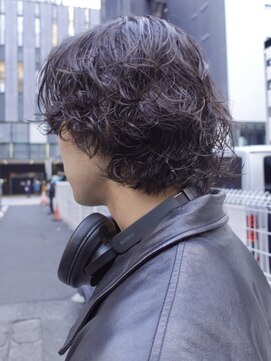 ビュートリアム265(BEAUTRIUM 265) サーフカール メンズヘア 緩めスパイラルパーマ メンズパーマ