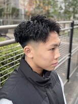 刈部倶楽舞&nbsp;ツイスパ/スキンフェード/アップバング/フェード/メンズ/パーマ