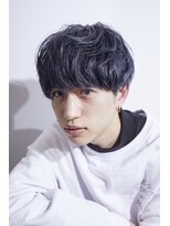 トリム 渋谷(trim.)&nbsp;サーフカール/刈り上げセンターパート/ブルーブラック[渋谷]