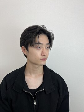 ステージ(STAGE) ダウンパーマ　ニュアンスパーマ　センターパート