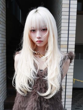 アルバム 新宿(ALBUM SHINJUKU) ロング前髪カット顔周りレイヤハイトーン_F31224