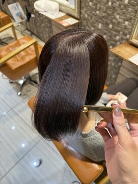 ルフュージュ バイ プロデュース 相模大野店(Refuge by Produce) 【人気No1/白髪ボカシ】カット+白髪ぼかしカラー【髪質改善】