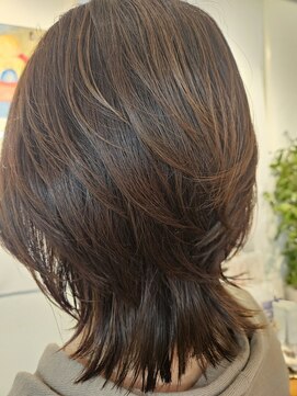 ヘアーズグルーヴ(Hair's groove) ワイドレイヤーくびれボブ