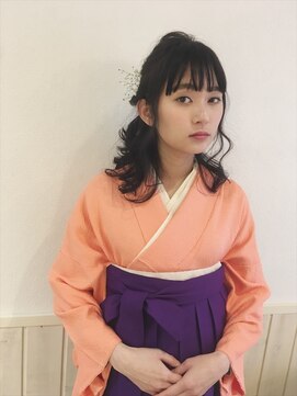 ネオリーブエム(Neolive em;) neolive em  卒業式 袴着付け ヘアセット メイク