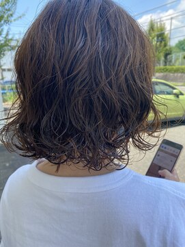 ルプラ チッタ(le-pla Citta) ミディアムパーマ