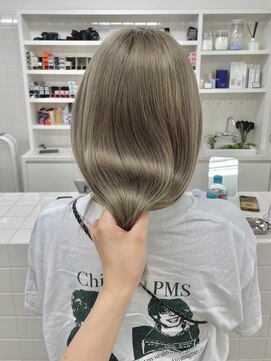 繭 ペールベージュカラー