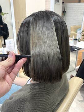 リベラ(LIBERA) ★デザインカラーグレージュカラー小顔カットシルキーベージュ