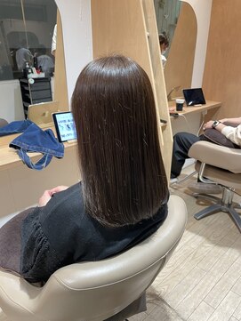 アンフィ 東京(Amphi) 【ブリーチなし!!ツヤツヤベージュカラー♪】