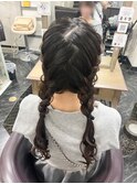 編み込みツインテール
