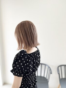 ヒュー(HUE) 夏！ダブルカラーでデザインカラーしない？