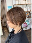 大人可愛いショートヘア