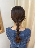 タイトヘア 金箔ヘア タイトアレンジ たまねぎヘア 編みおろし