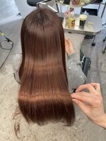 ジーナ 池袋(Zina)&nbsp;巻かずに目を引く艶髪へ