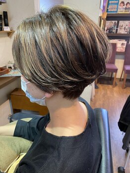 サロン ド リール(Salon de RIRE)の写真/【白髪を活かす☆】Salon de RIREなら白髪を活かして立体感のある上品なトレンドカラーに♪