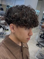 フィフスパーク(fifth PARK)&nbsp;渋谷プードルパーマ強めパーママッシュウルフメンズカット20代