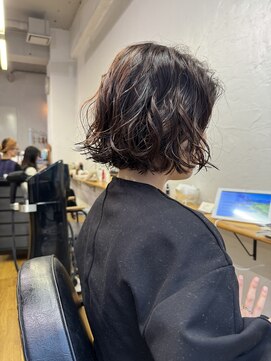 《Salt福岡 大名》プツボブパーマSTYLE (OKABE)