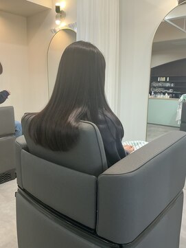 ヘア ラセター(Hair Lasseter) ロング