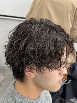 ウノ(U.No.) シャドウパーマ