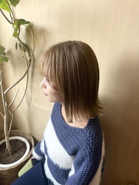 エム インターナショナル 白岡 キュート(EMU international CUTE) くびれボブ×透明感ベージュ