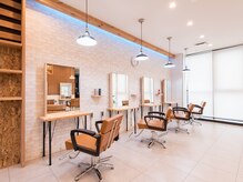 アグ ヘアー パルム 港店(Agu hair palm)の雰囲気（こだわりが詰まった空間★リラックスしてお過ごしください。）