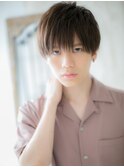 ライト仕上げのナチュラルショートｊ