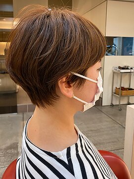 フリップビーアヴェダ(FLIP B AVEDA) 本八幡×市川×黒髪×ハンサムショート