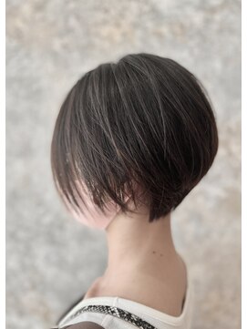 アネラ リラクシス(Anera Relaxsis) シンプルショートボブ