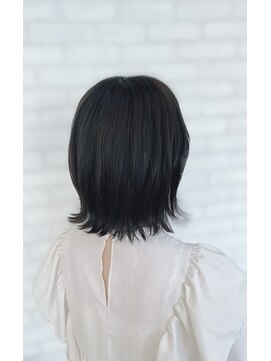 ヘアープロデュース ラピセット 松山(Lapset) 20代30代40代アッシュグレージュナチュラルボブ切りっぱなし