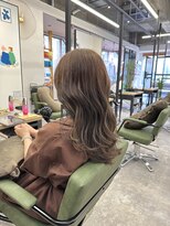 トリニティ 本厚木(trinity)&nbsp;アッシュグレージュ/ゆるふわ巻き/イルミナカラー/本厚木