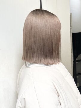 ココ 本八幡(KOKO) #黒髪#小顔#クラゲヘアー#オリーブグレー#ココアベージュ#美髪