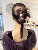 エンタリティリット(entality lit)&nbsp;【entality lit】つやつやタイトなカチモリシニヨンstyle