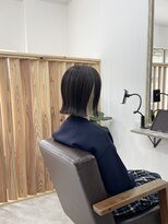 ホンネ(honne.)&nbsp;イヤリングカラー×ホワイトブロンド