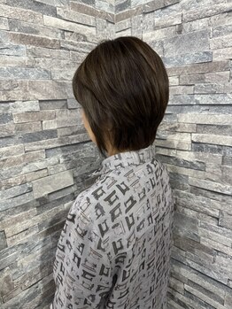 ― 年齢を重ねるほど、美しく輝く髪へ ―