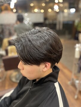 髪師 ケンジロウ(Kenjiro) メンズセンターパート
