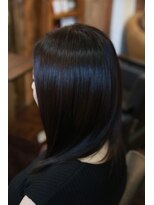 インフィニティ(INFINITY)&nbsp;暗めでも重く見えないダークブラウンカラー